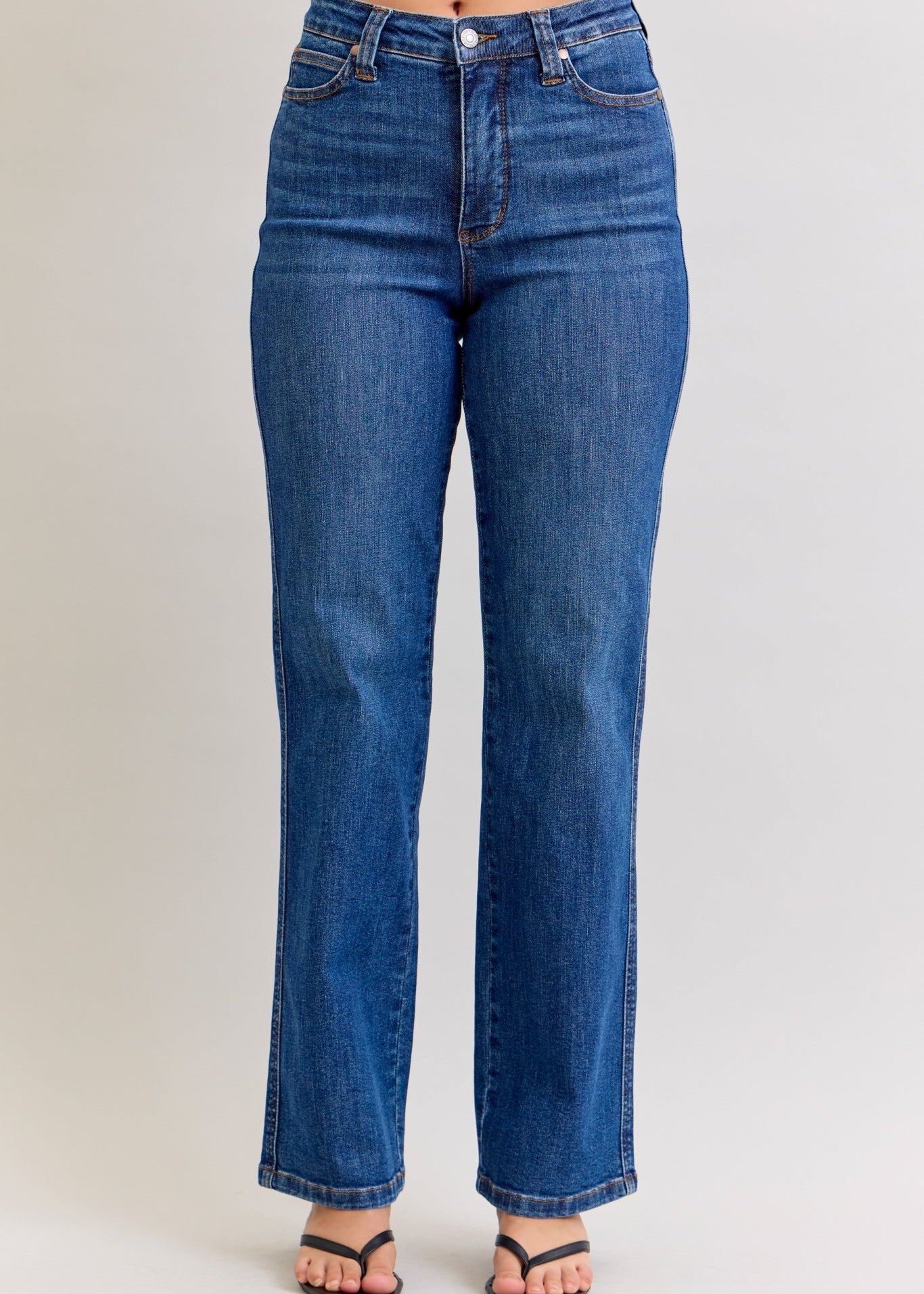 Judy Blue Tummy Control Bailey Straight Jean - The Nines