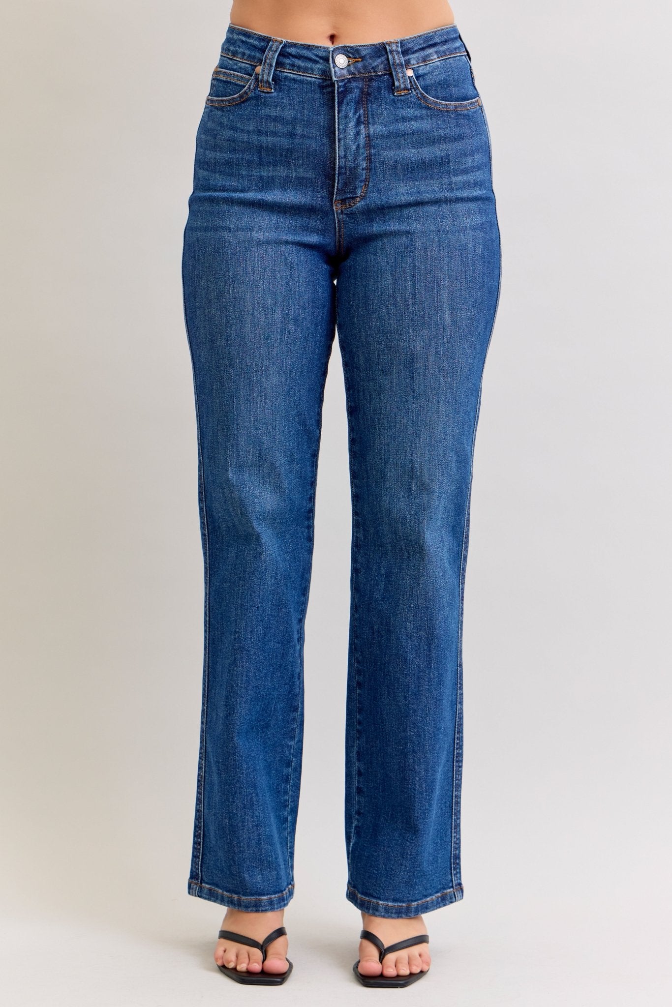 Judy Blue Tummy Control Bailey Straight Jean - The Nines