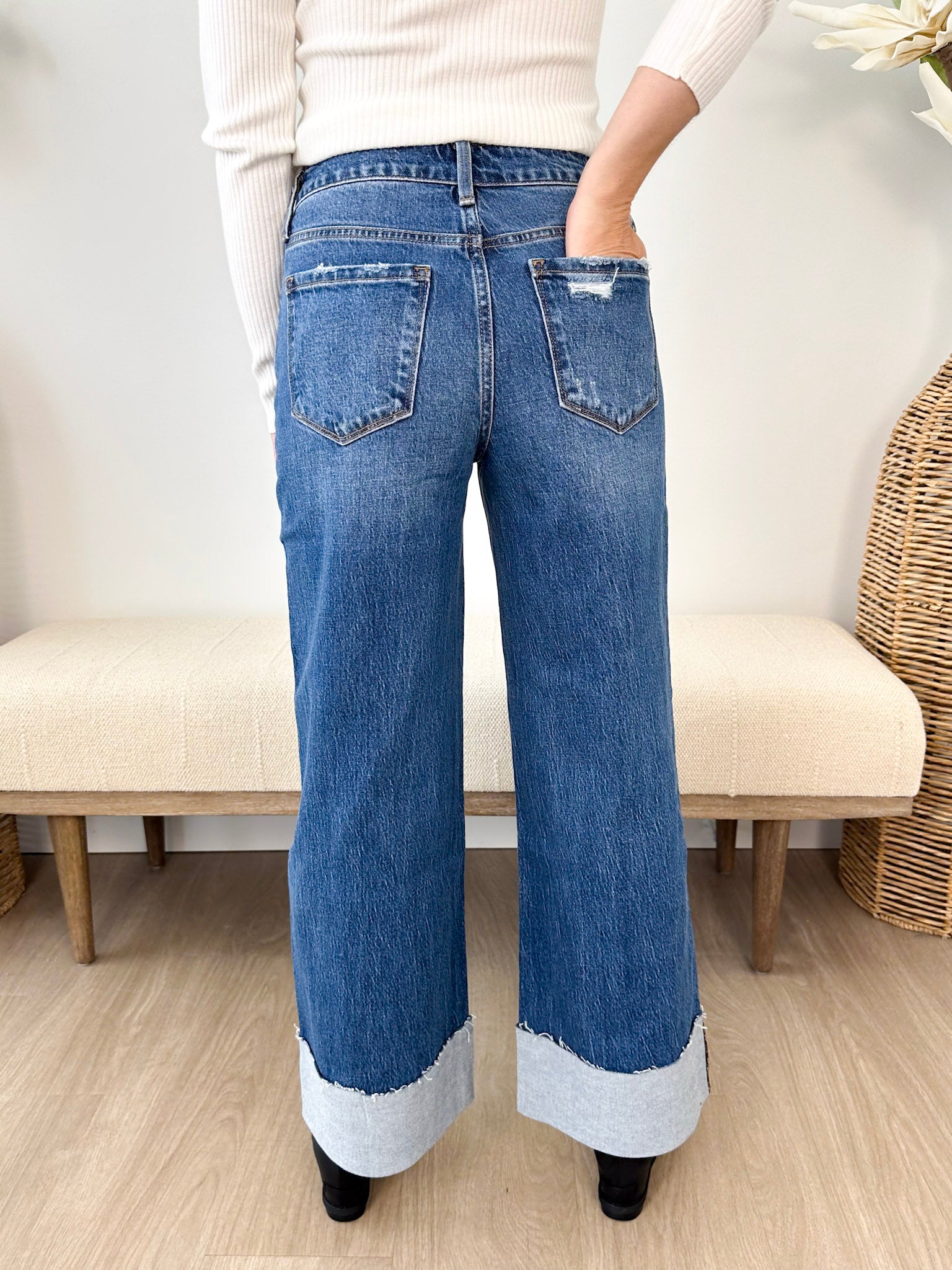 Vervet High Rise Cuffed Ankle Wide Jeans - The Nines