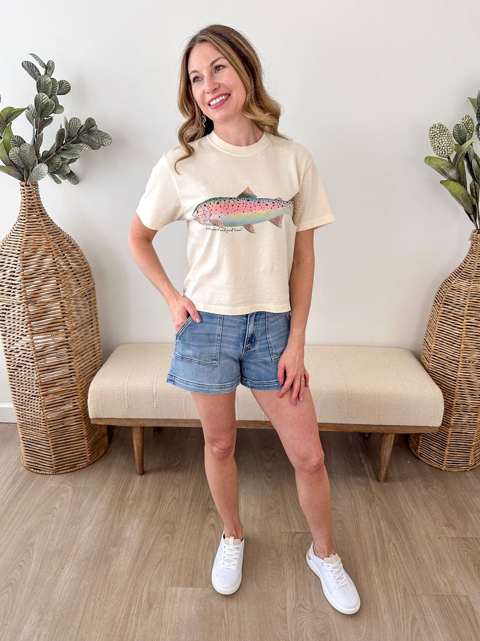 Rainbow "Fish Around And Find Trout" Cropped Tee - The Nines