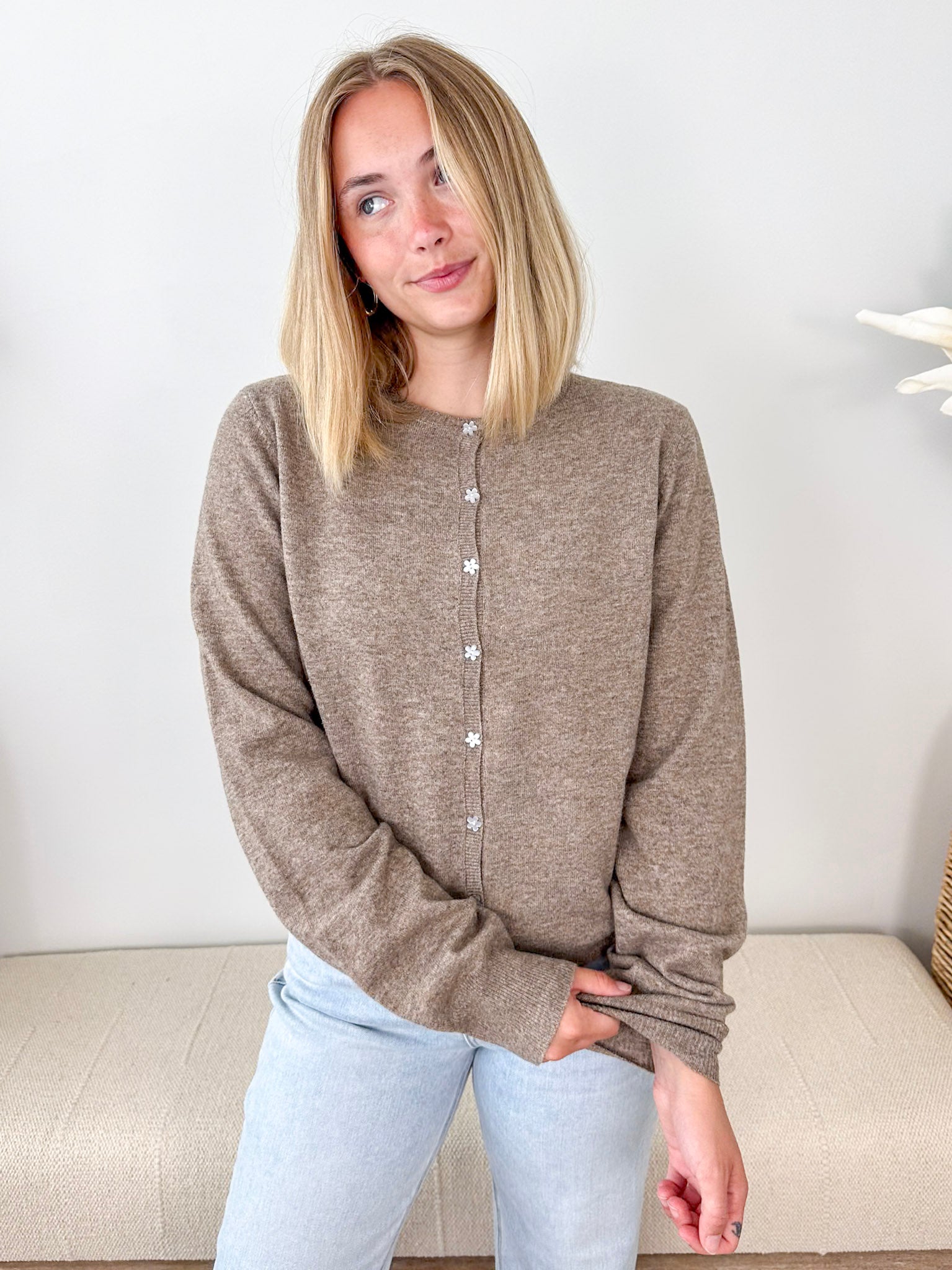 Freja Floral Button Cardigan - The Nines