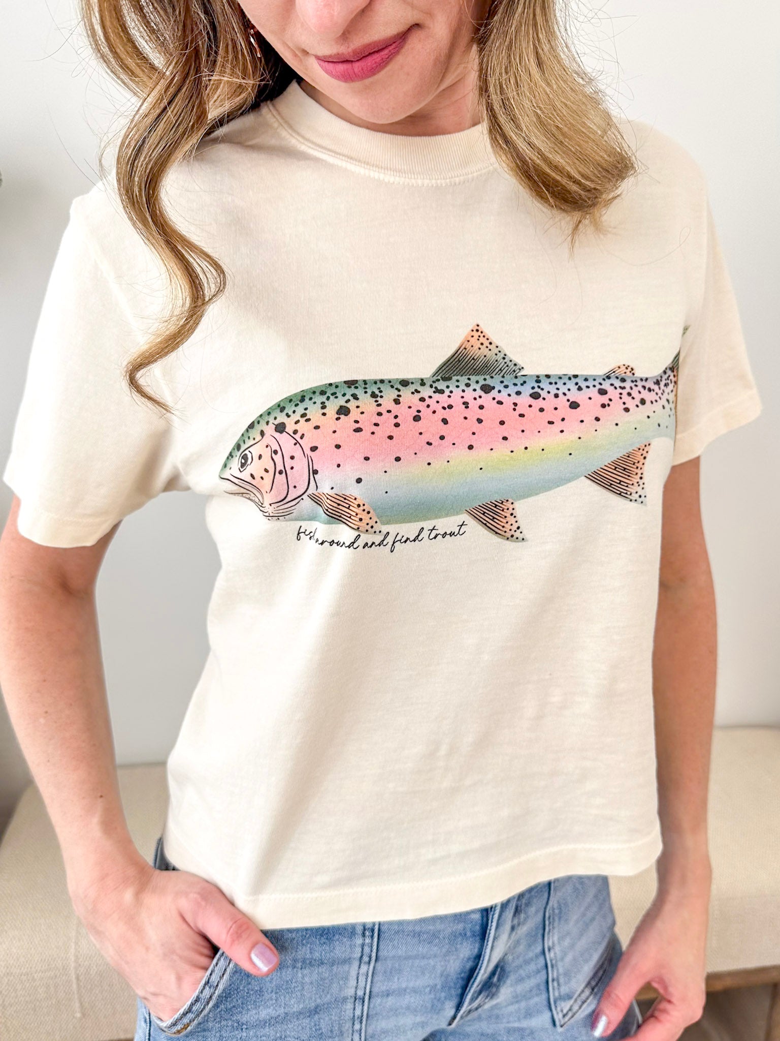 Rainbow "Fish Around And Find Trout" Cropped Tee - The Nines