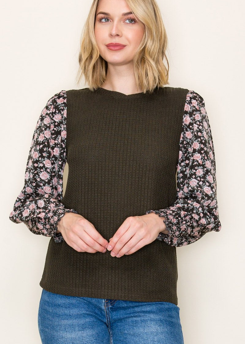 Floral Sleeve Tops - 2 Colors! - The Nines