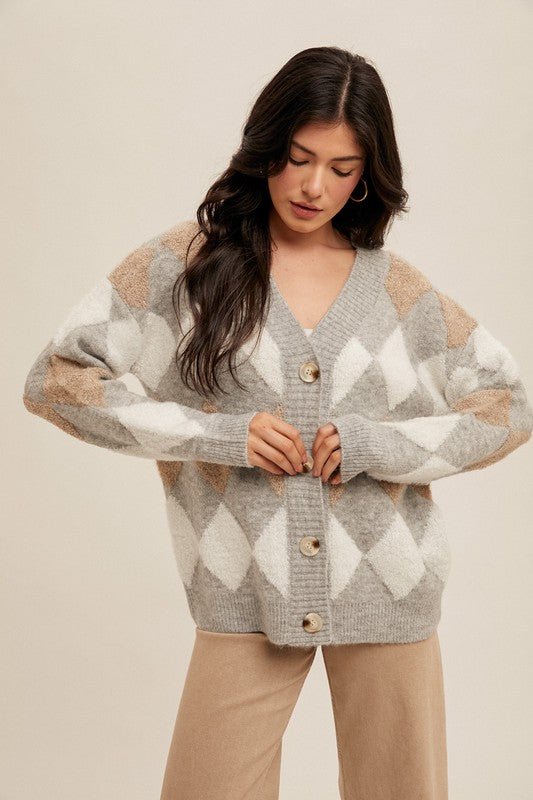 Diamond Pattern Sweater Cardigan - The Nines