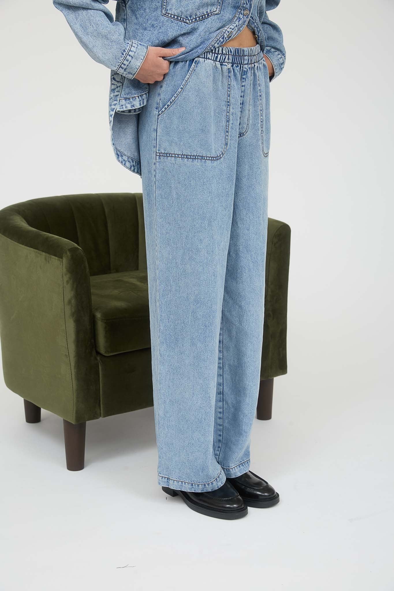 Chambray Elastic Waist Wide Leg Pant - The Nines