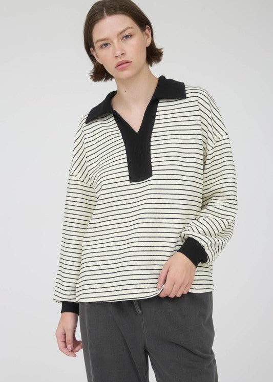 Contrast Collar Top - The Nines