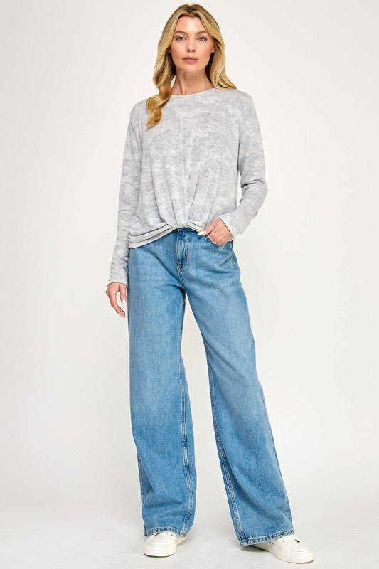 Subtle Heathered Light Gray Camo Twist Top - The Nines
