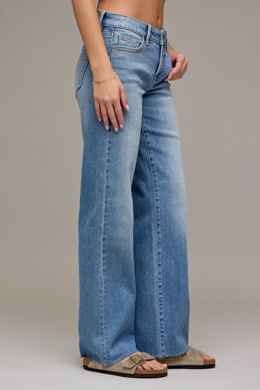Hidden Low Rise Ella Classic Straight - The Nines