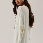 Swan Lightweight Sweater - The Nines