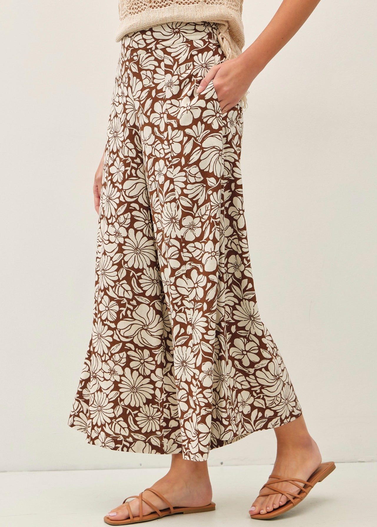 Bloom Wide Leg Cropped Pant - The Nines