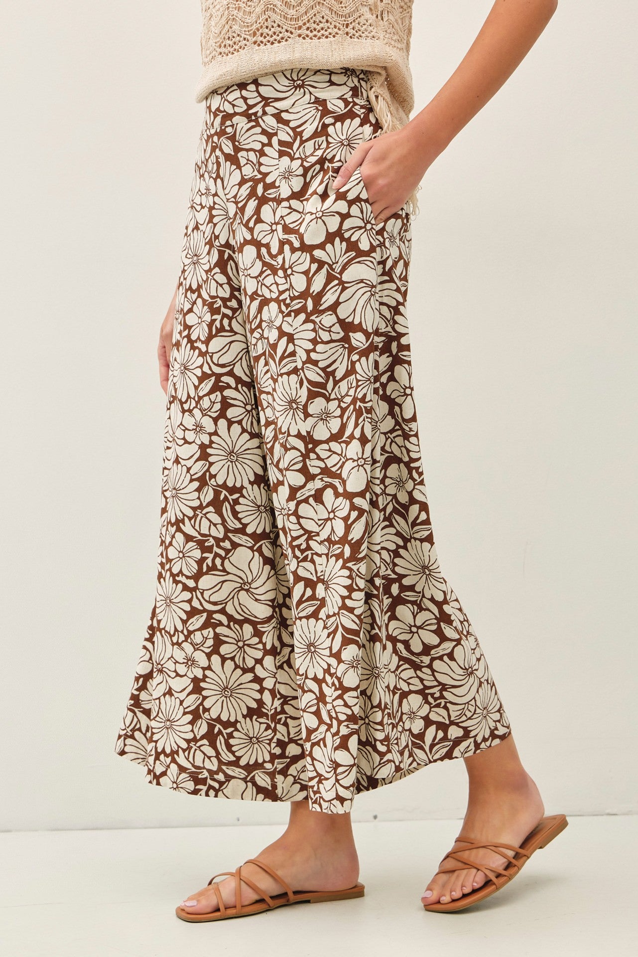 Bloom Wide Leg Cropped Pant - The Nines