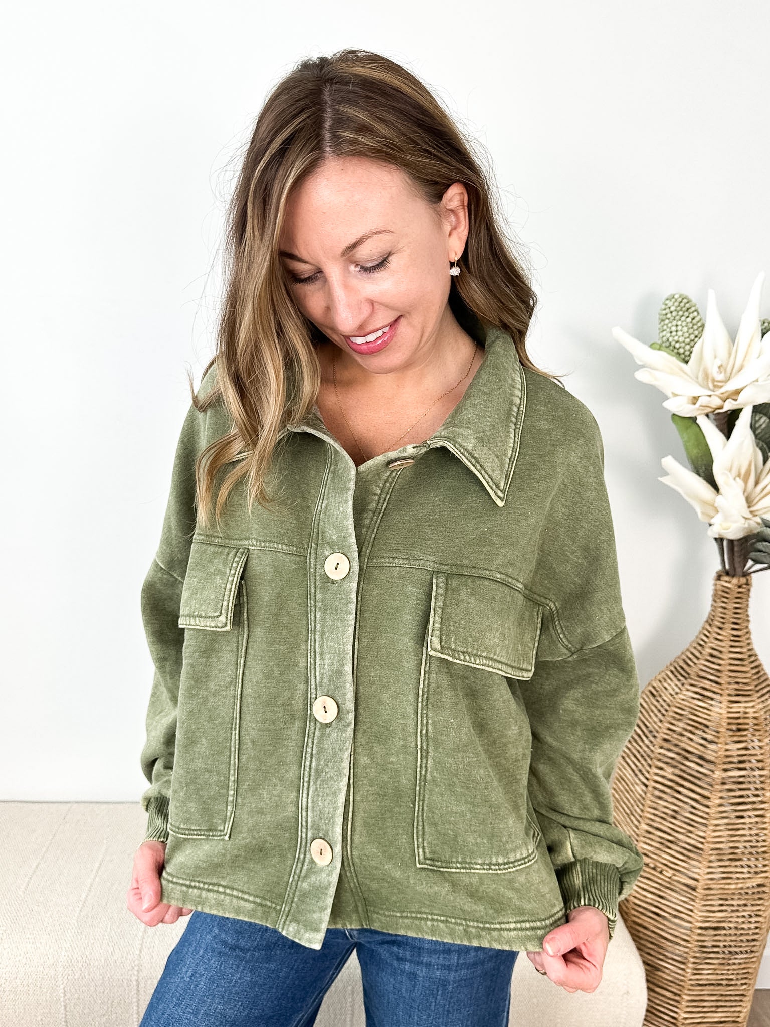 Front Pocket Cropped Shacket - The Nines