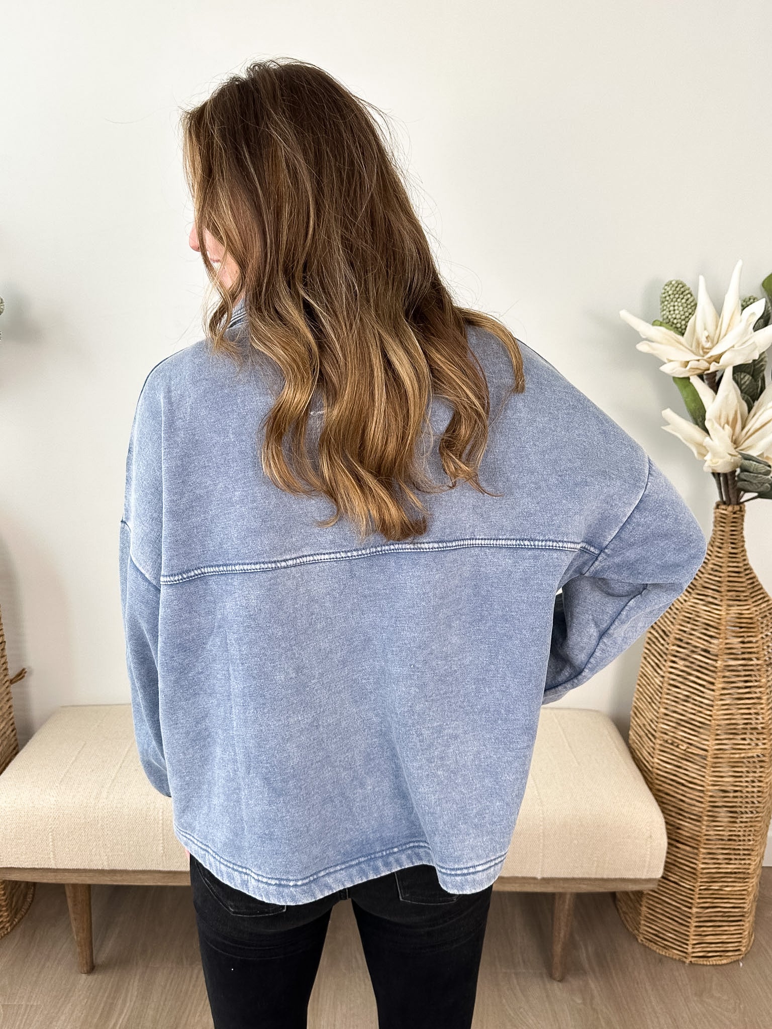 Front Pocket Cropped Shacket - The Nines