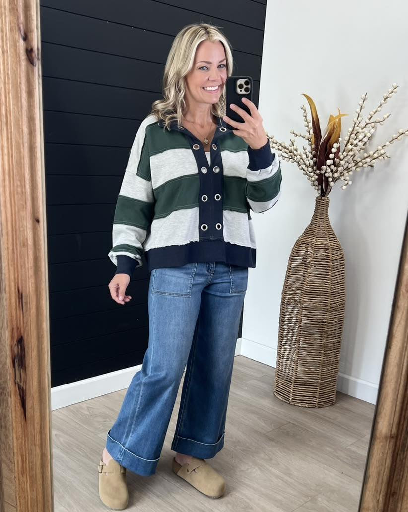 Forest & Navy Cropped Pullover - The Nines