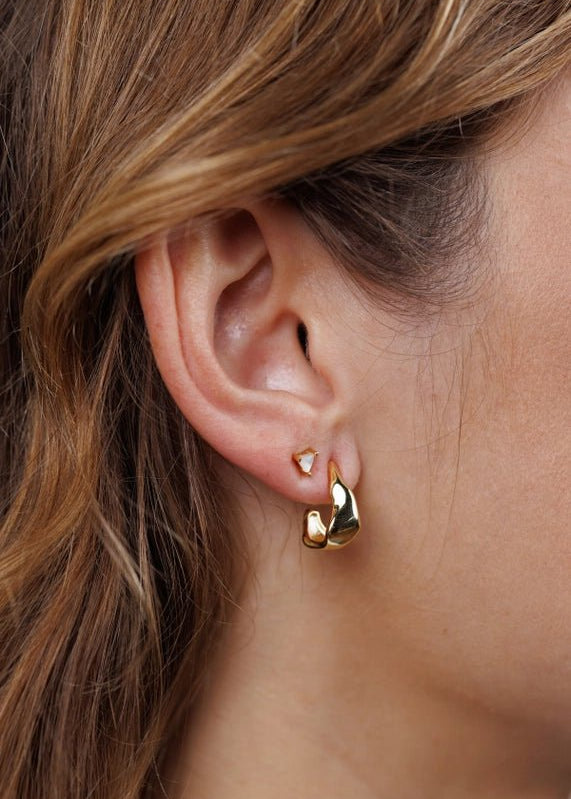 Small Ripple Gold Hoop Earrings - The Nines