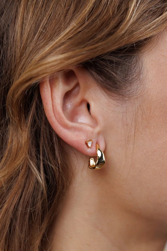 Small Ripple Gold Hoop Earrings - The Nines