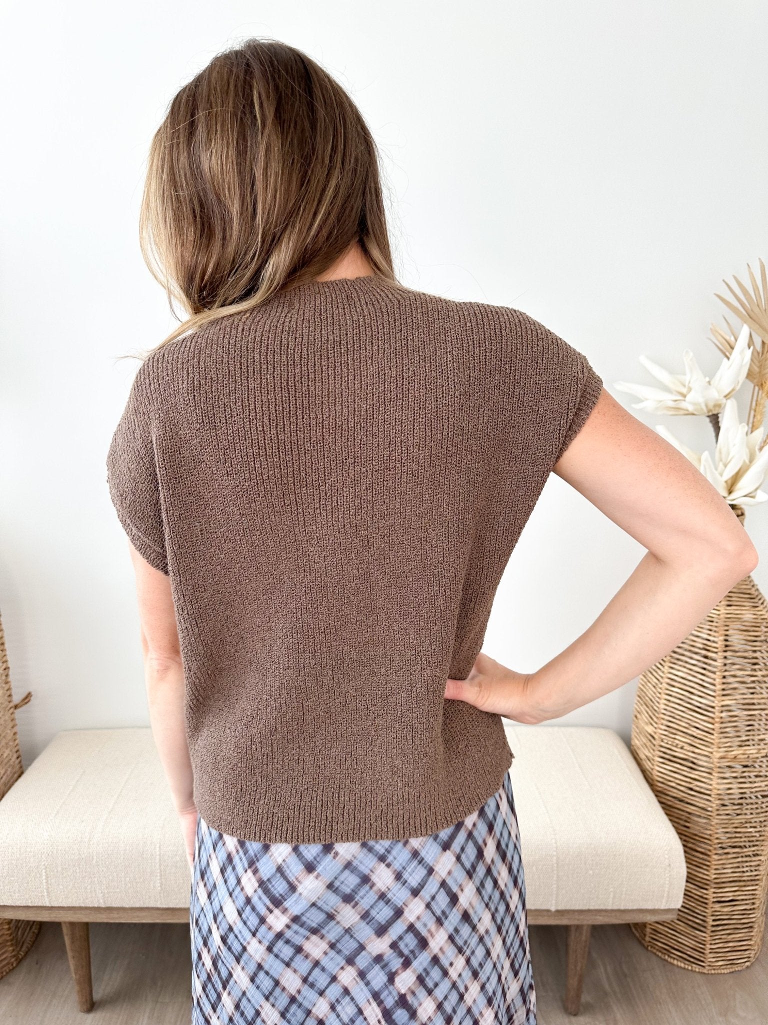 Pocket Detail Short Sleeve Sweater - The Nines