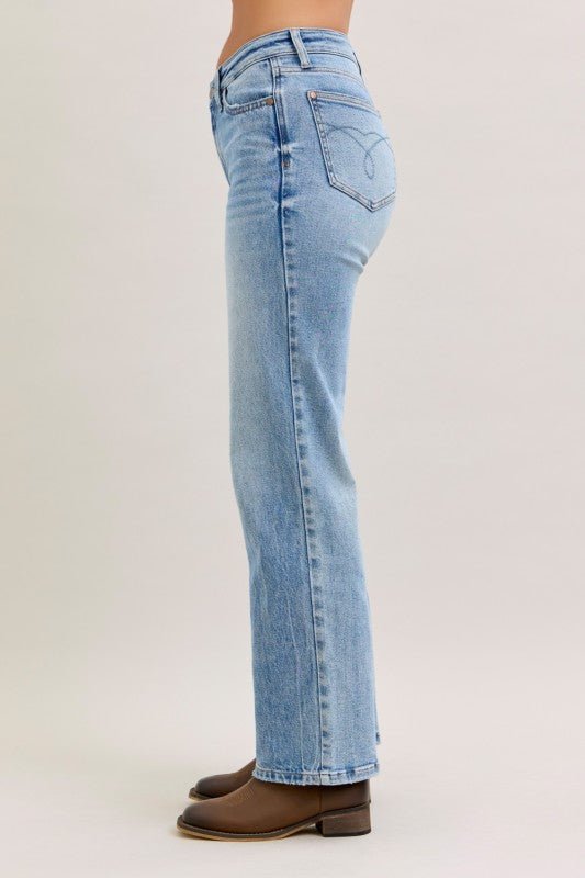Judy Blue Mr Rigid Straight Medium Blue - 2 Lengths - The Nines