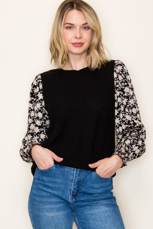 Floral Sleeve Tops - 2 Colors! - The Nines