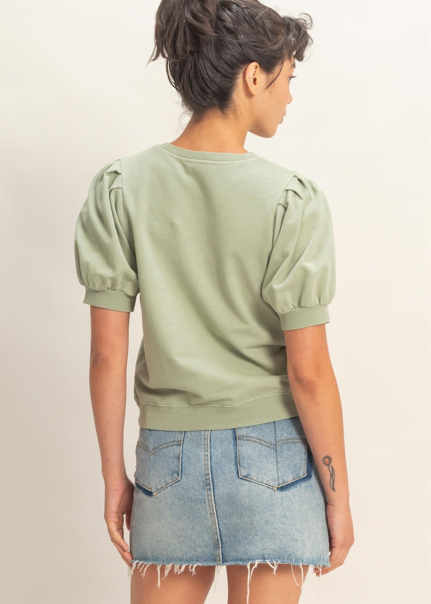 Sage Puff Crew Neck - The Nines