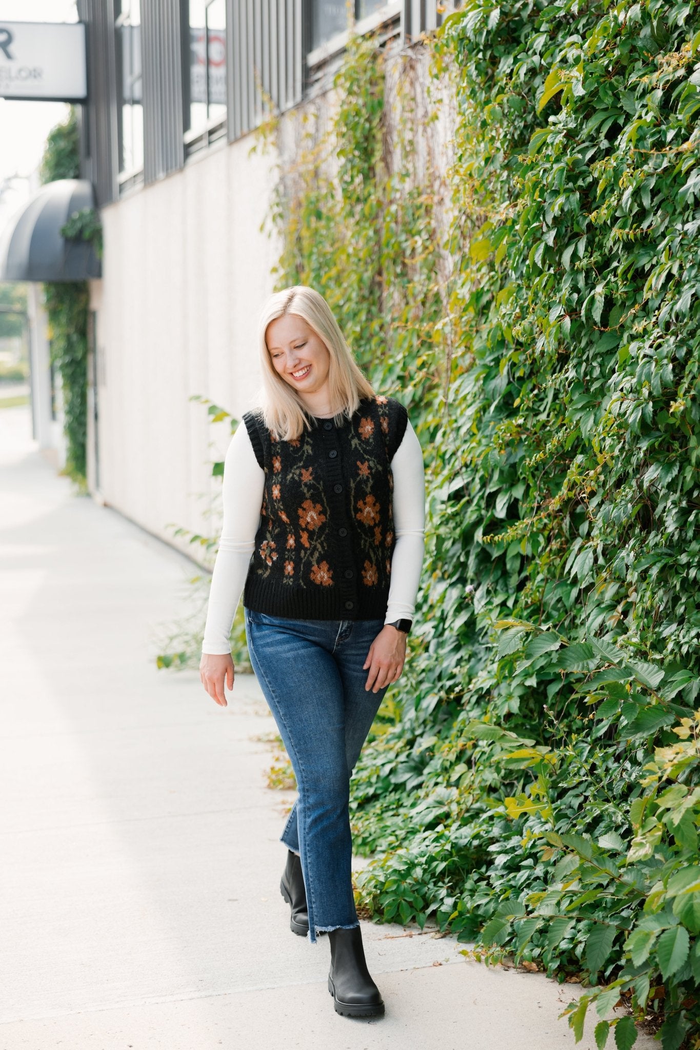 Black Floral Vest - The Nines