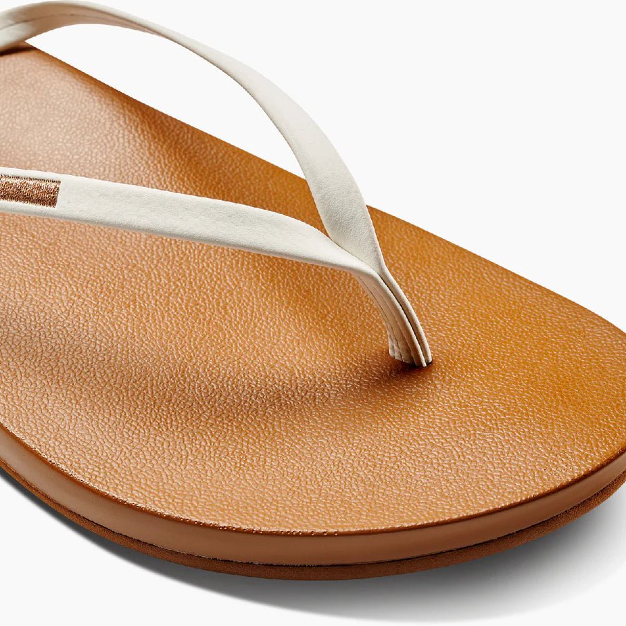 Reef Cushion Slim Flip Flop Sandal - White - The Nines