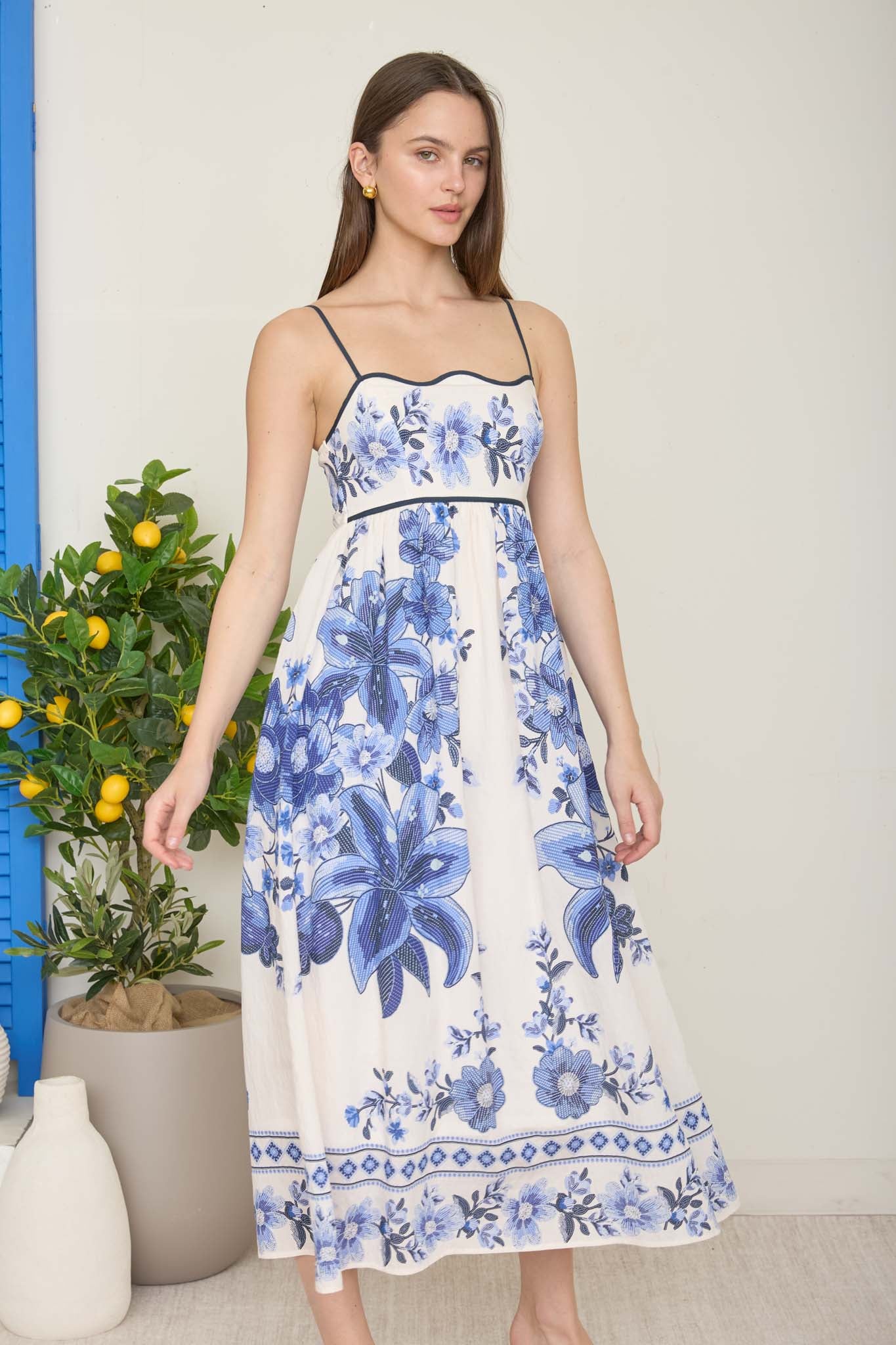 Bonita Blue Floral Dress - The Nines