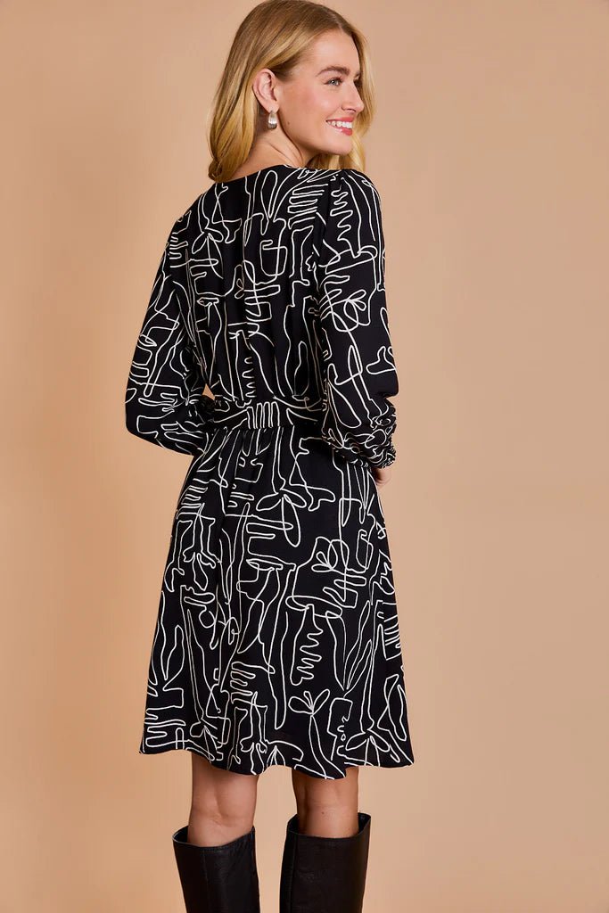 Black & White Abstract Print Dress - The Nines