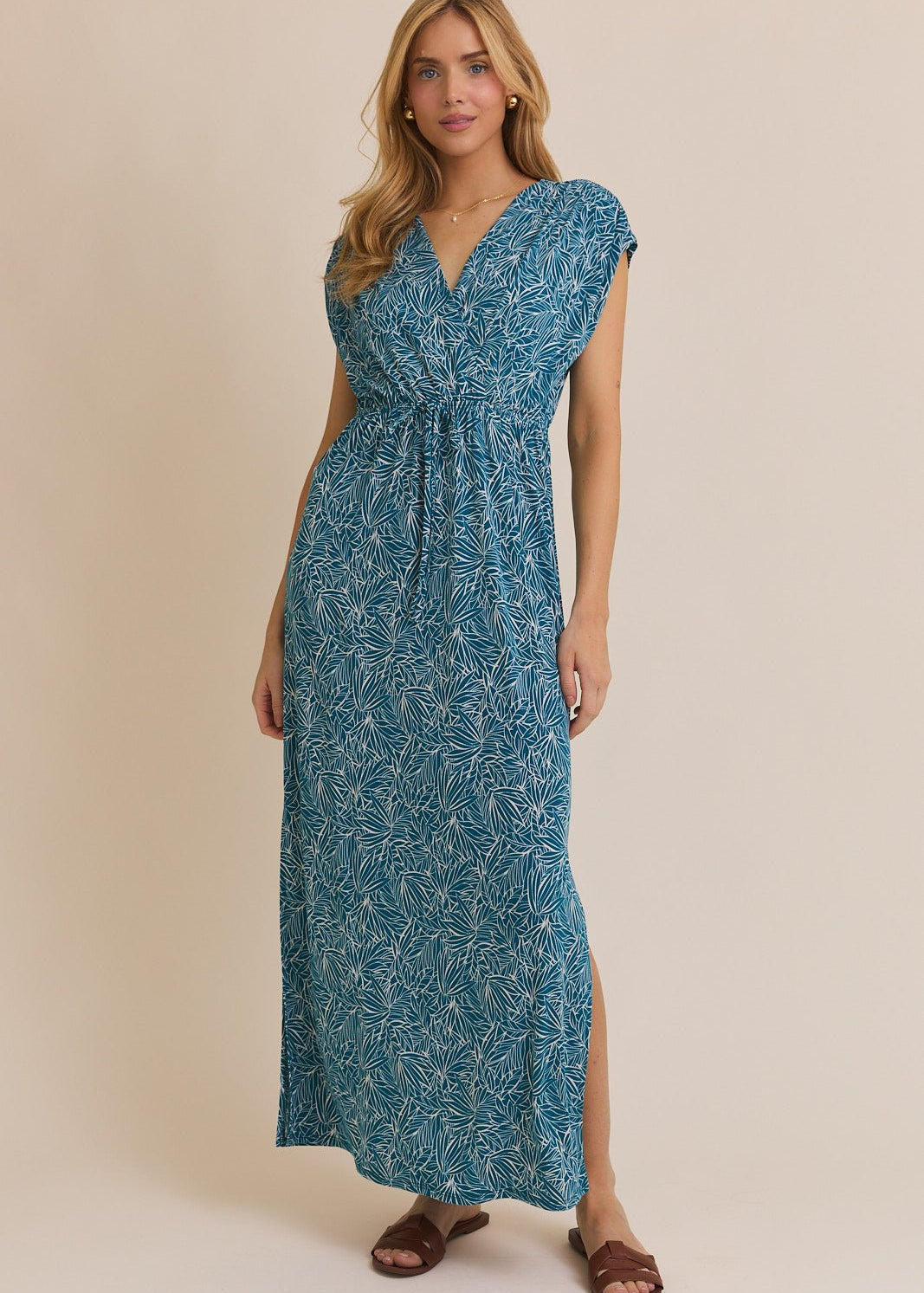 Teal & White Wrinkle Free Maxi Dress - The Nines