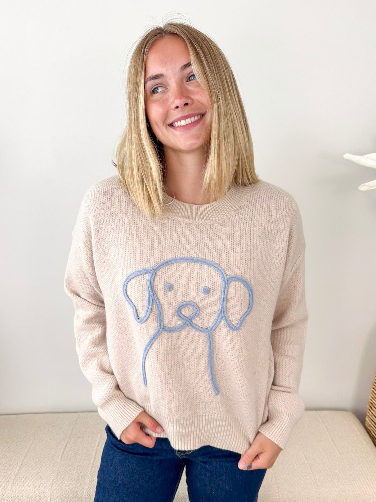 Embroidered Dog Outline Sweater - The Nines