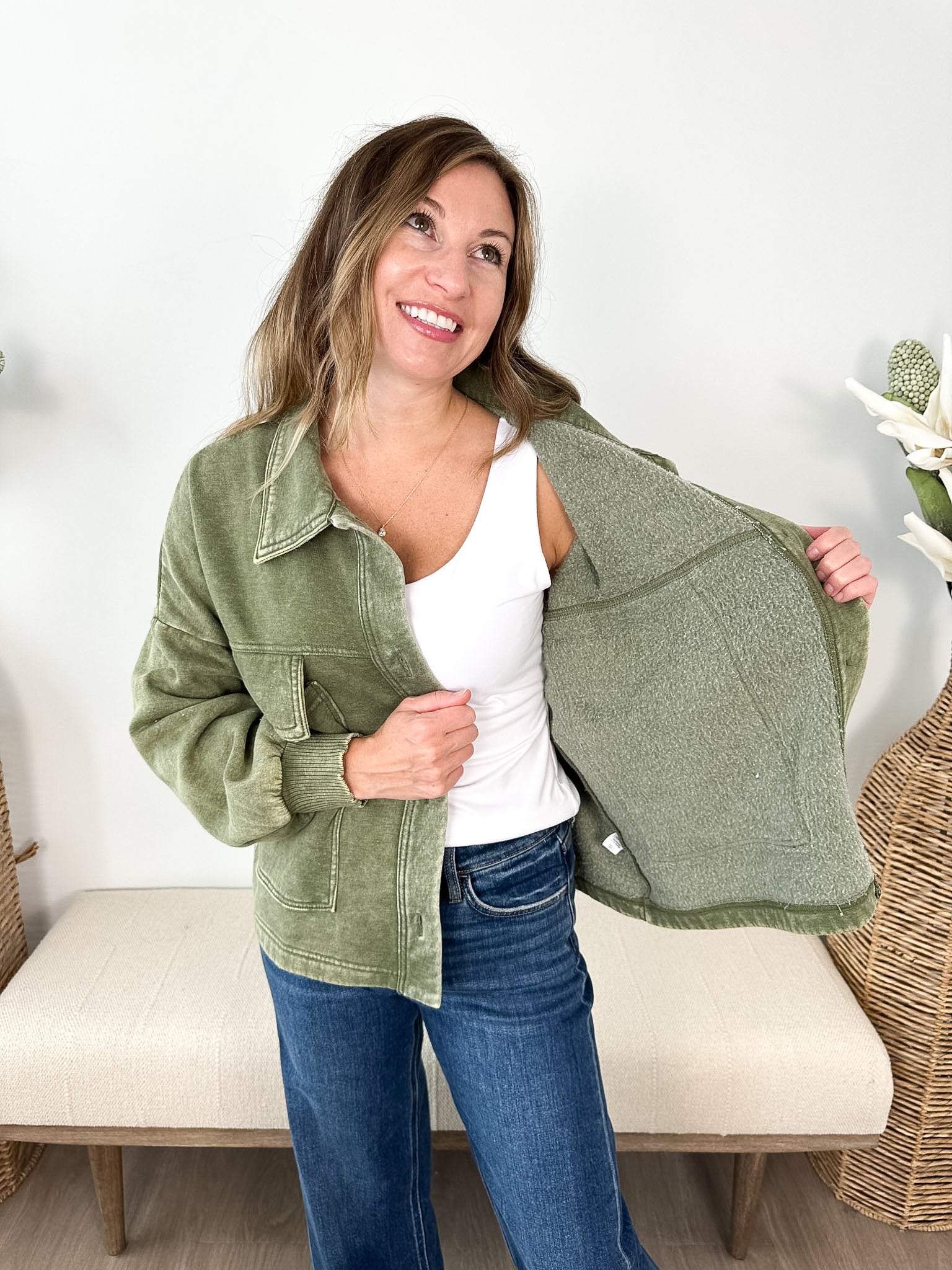 Front Pocket Cropped Shacket - The Nines