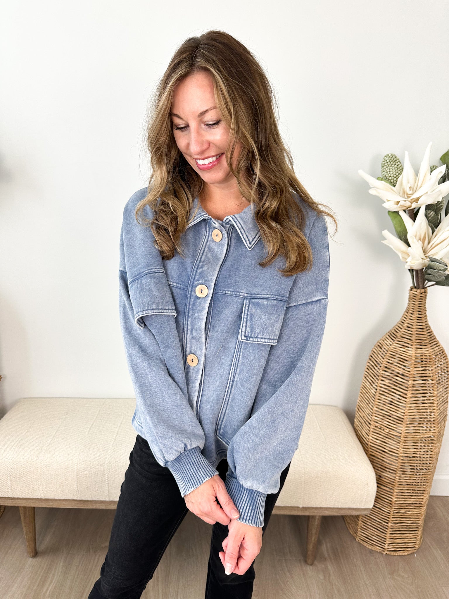 Front Pocket Cropped Shacket - The Nines