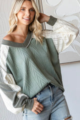 Lace & Cable Vneck Pullover