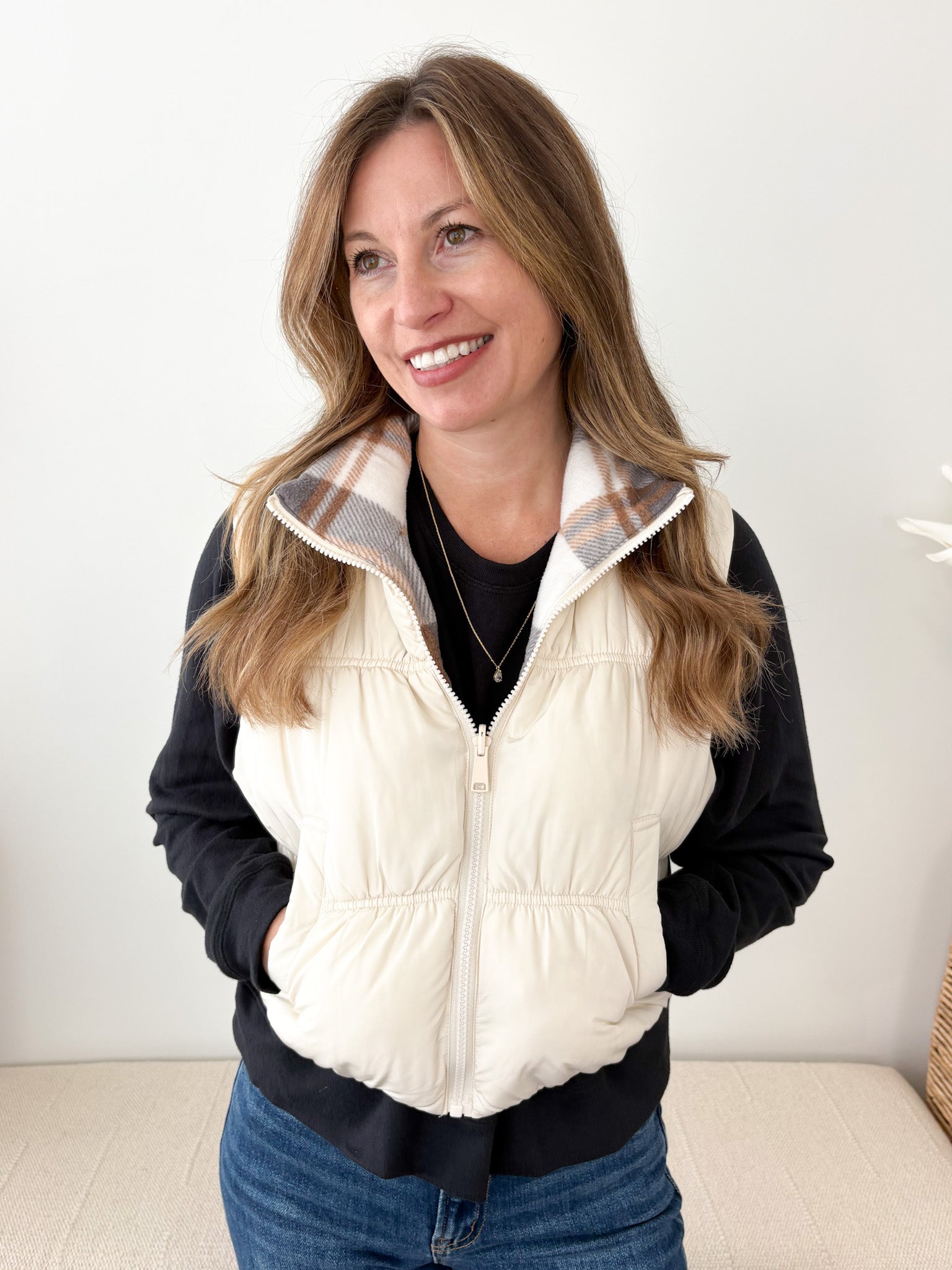 Reversible Cropped Puffer Vest - 2 Colors!