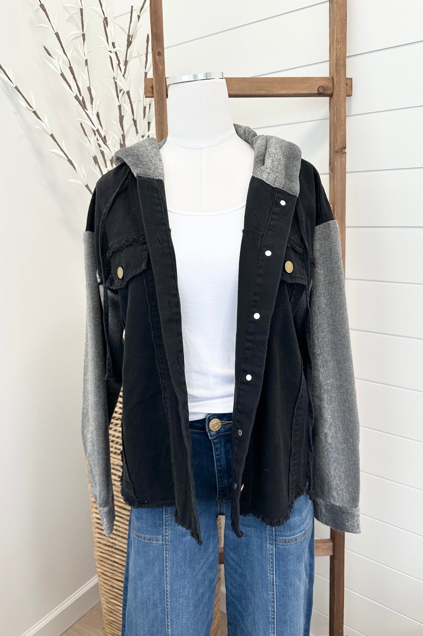 Black Plaid Sleeve Jacket - The Nines