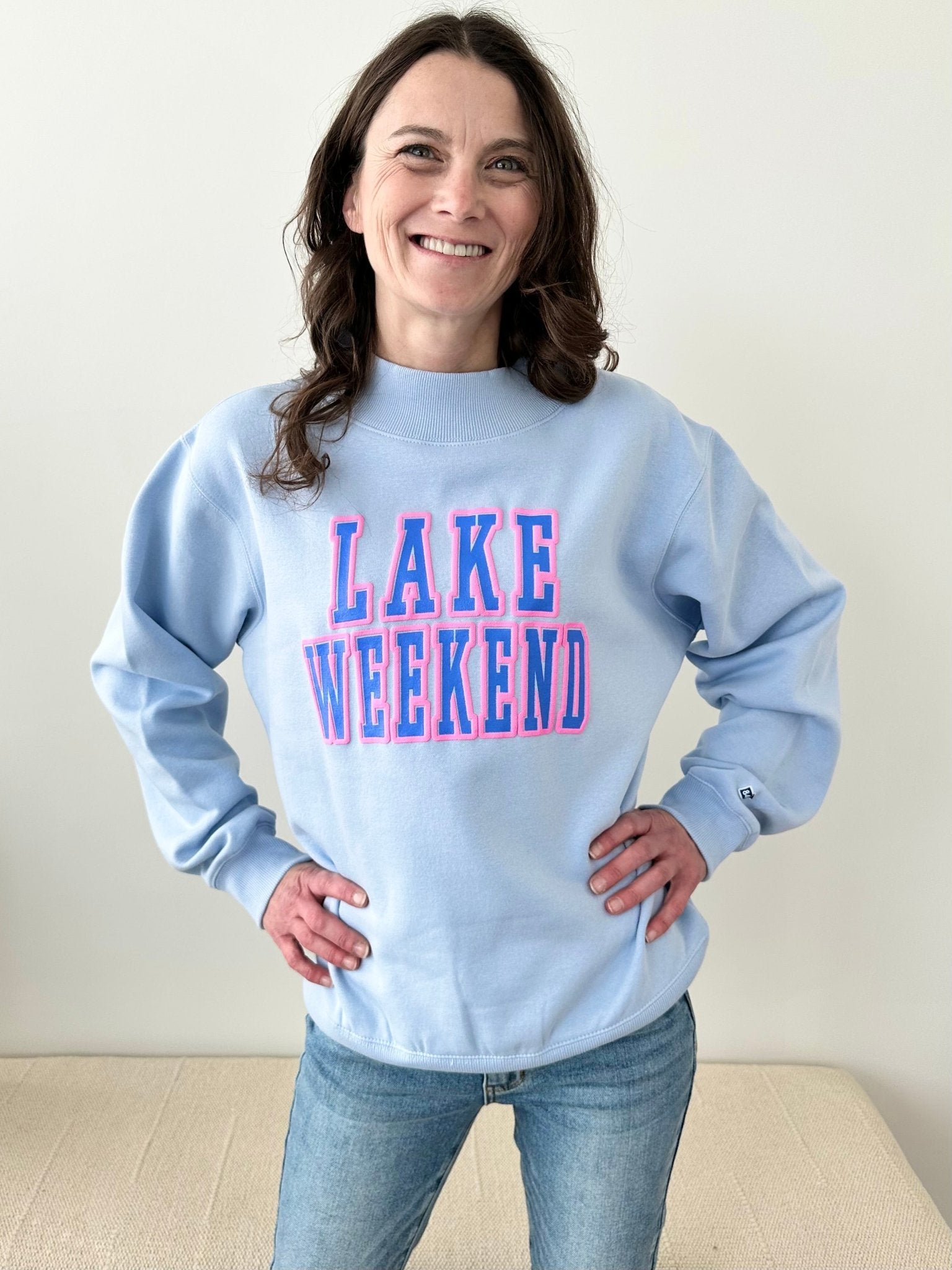 "Lake Weekend" Mock Neck Sweatshirt - The Nines