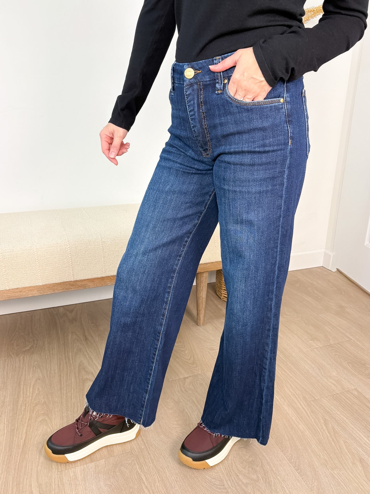 KUT From The Kloth Meg High Rise Raw Hem Jean