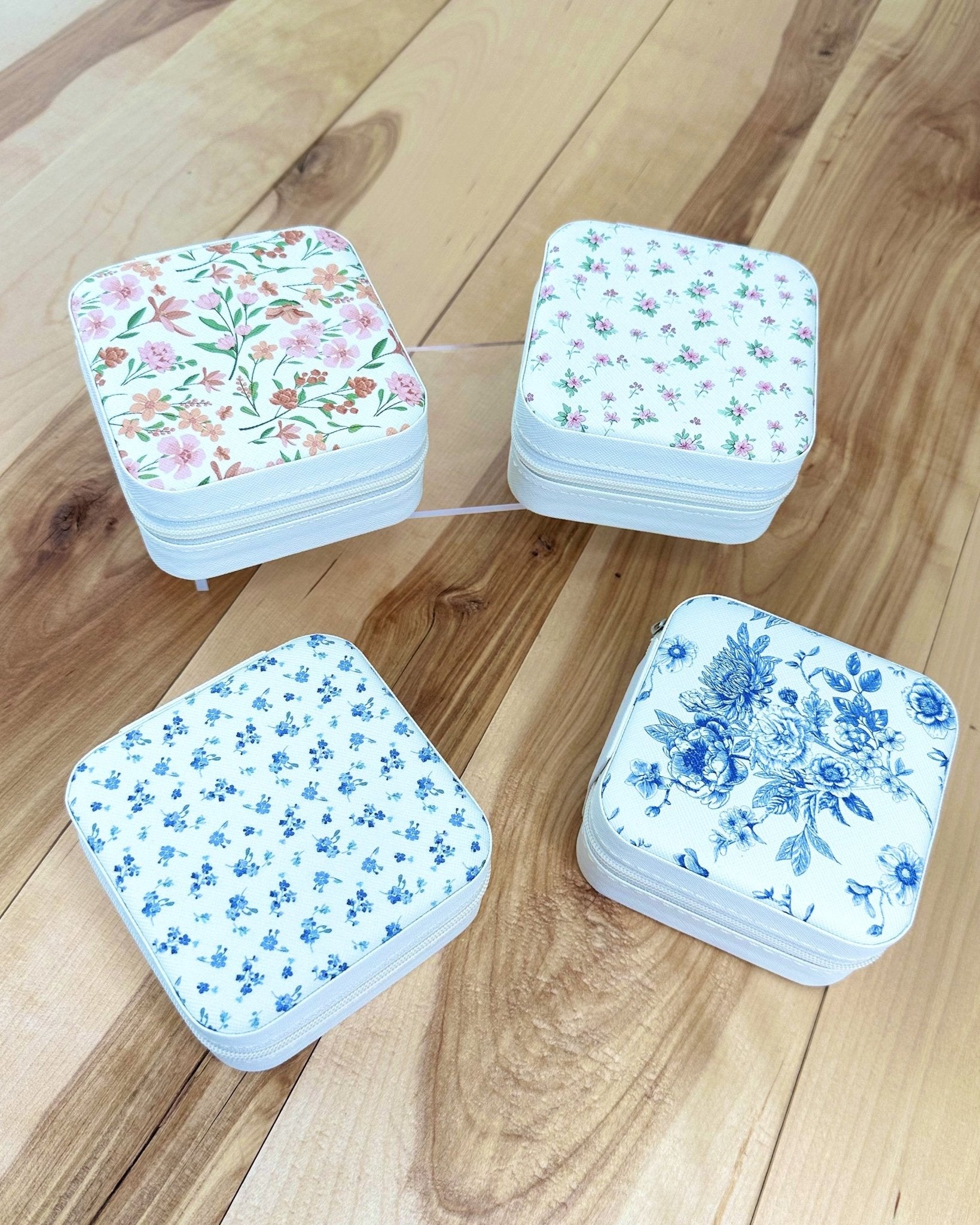 Jewelry Organizer Travel Box - 4 Styles! - The Nines