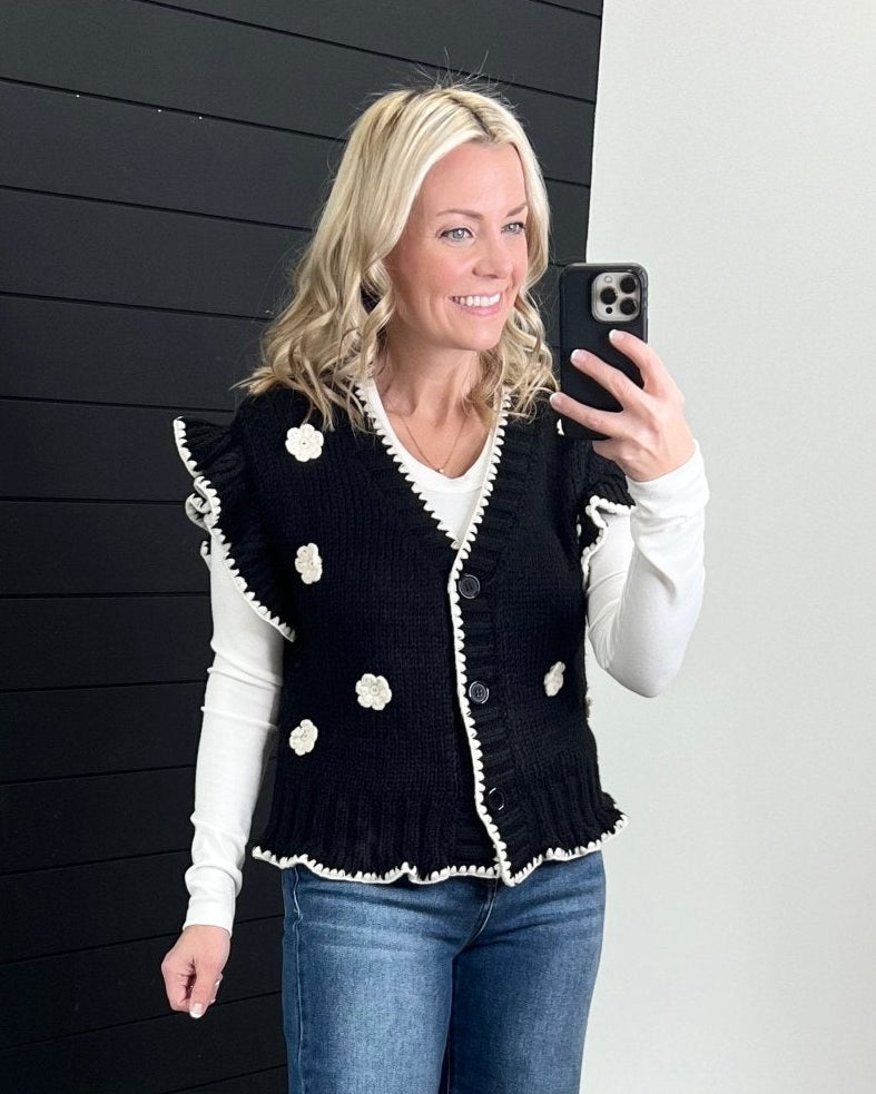 Crochet Flower Sweater Top - 2 Colors - The Nines