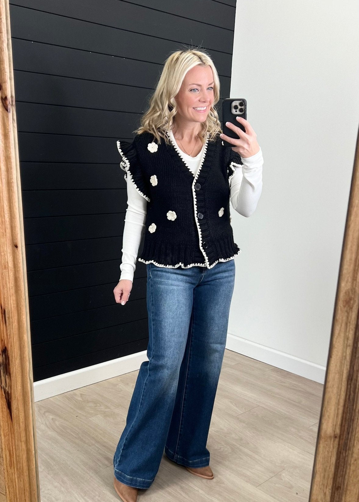 Crochet Flower Sweater Top - 2 Colors - The Nines