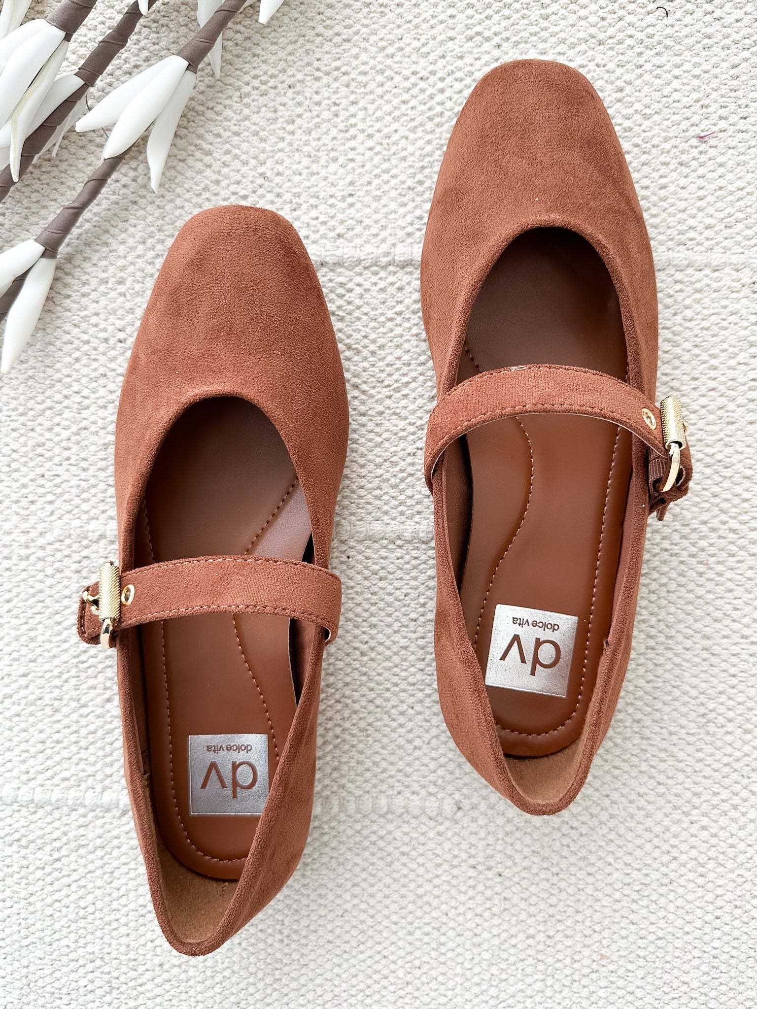 DV Mulaney Slip-On - Chestnut