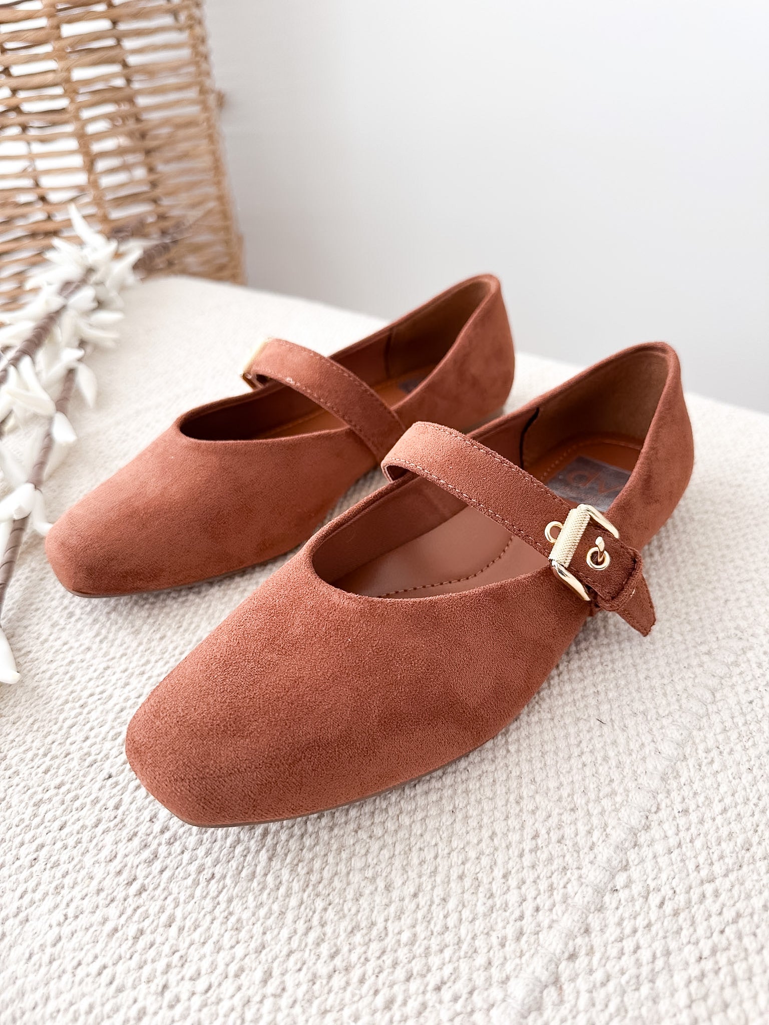 DV Mulaney Slip-On - Chestnut - The Nines