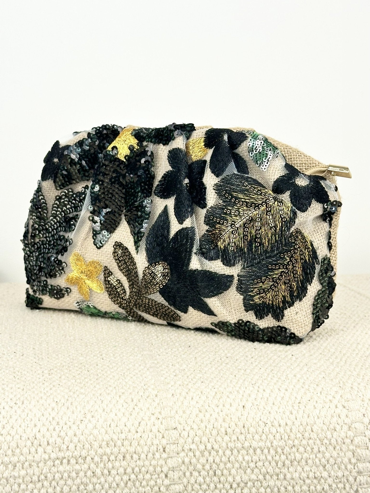 Cosbai Floral Clutch - The Nines