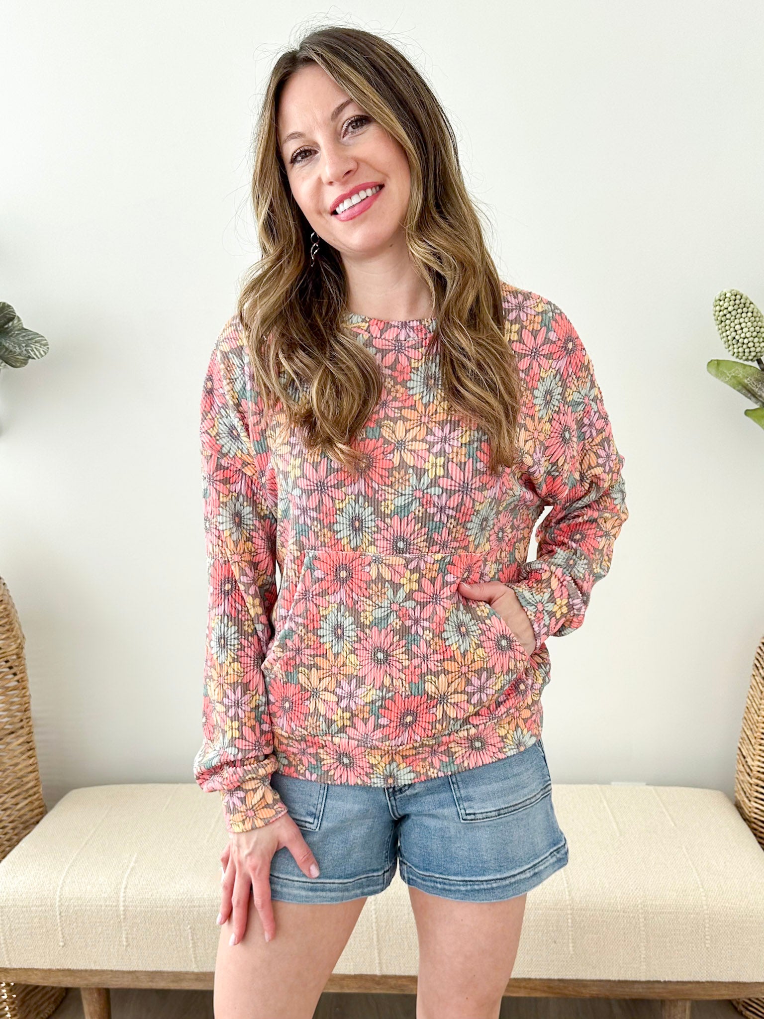 Vintage Floral Pocket Pullover - The Nines