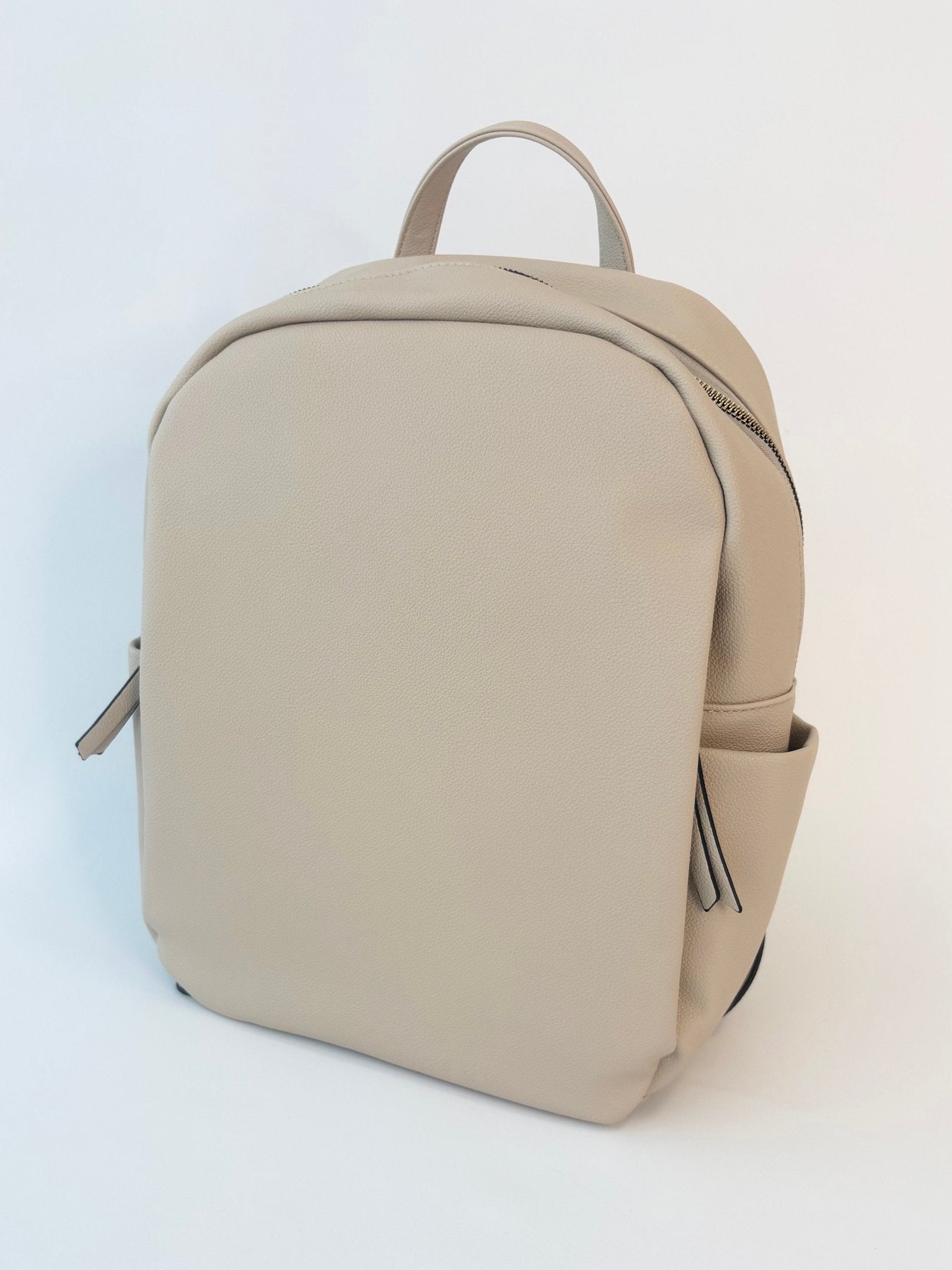 Alice Backpack - The Nines