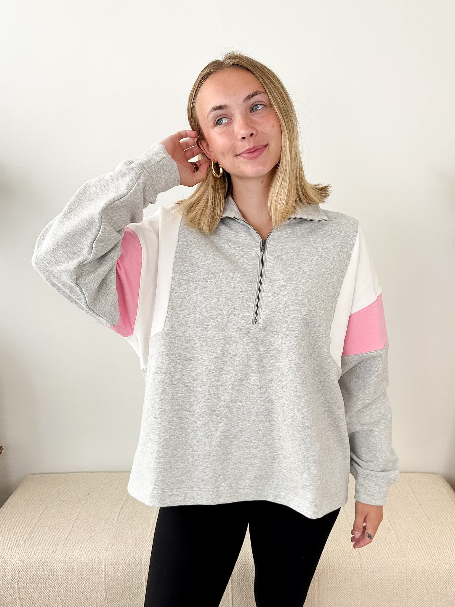 Colorblock Half Zip Sweatshirt - The Nines