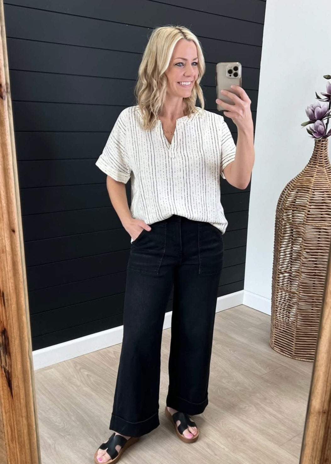 Black Vervet High Rise Double Cuff Baggy Wide Leg Jeans - The Nines
