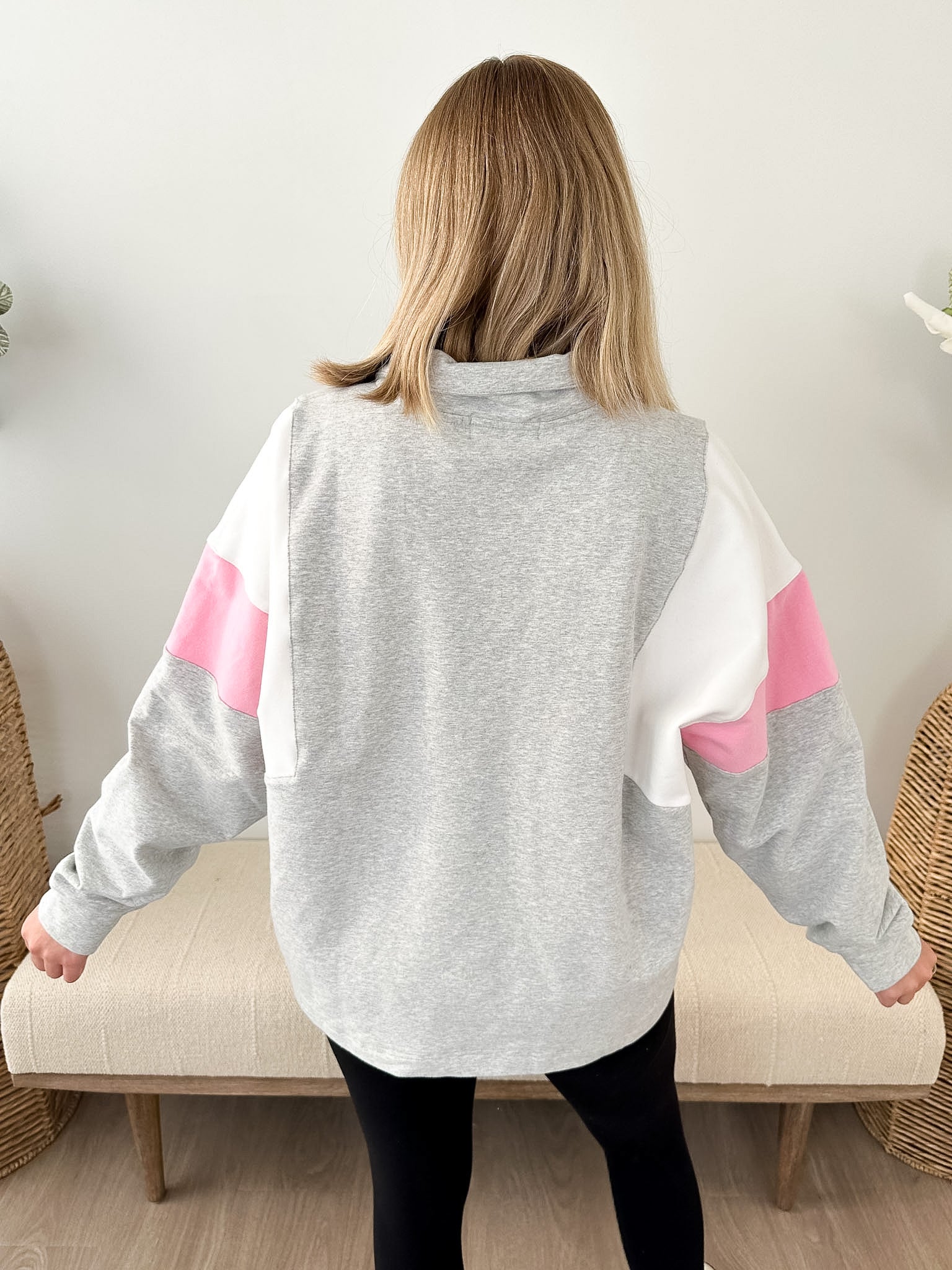Colorblock Half Zip Sweatshirt - The Nines