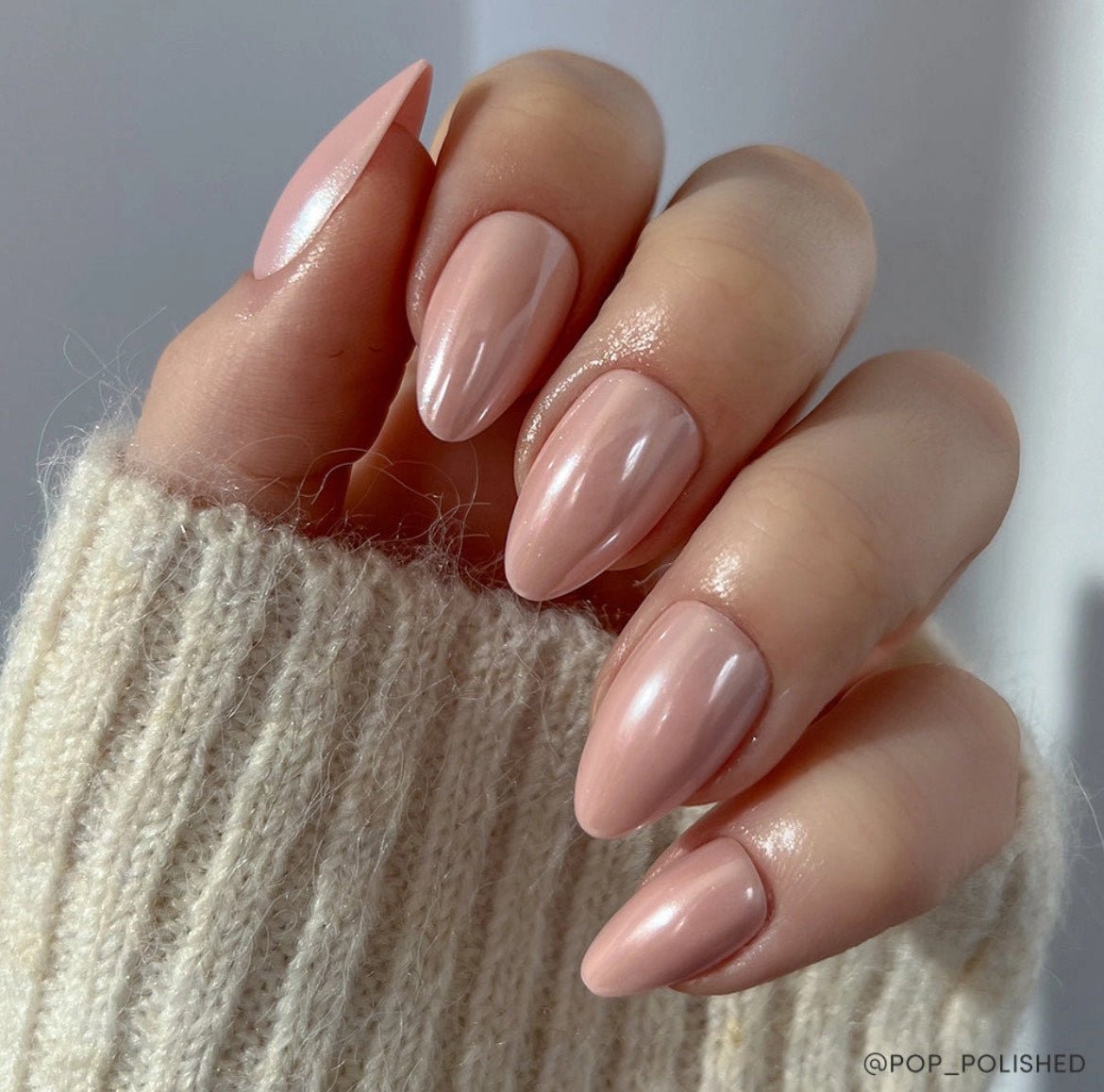 Glamnetic Short Almond Pink Chrome Nails - The Nines