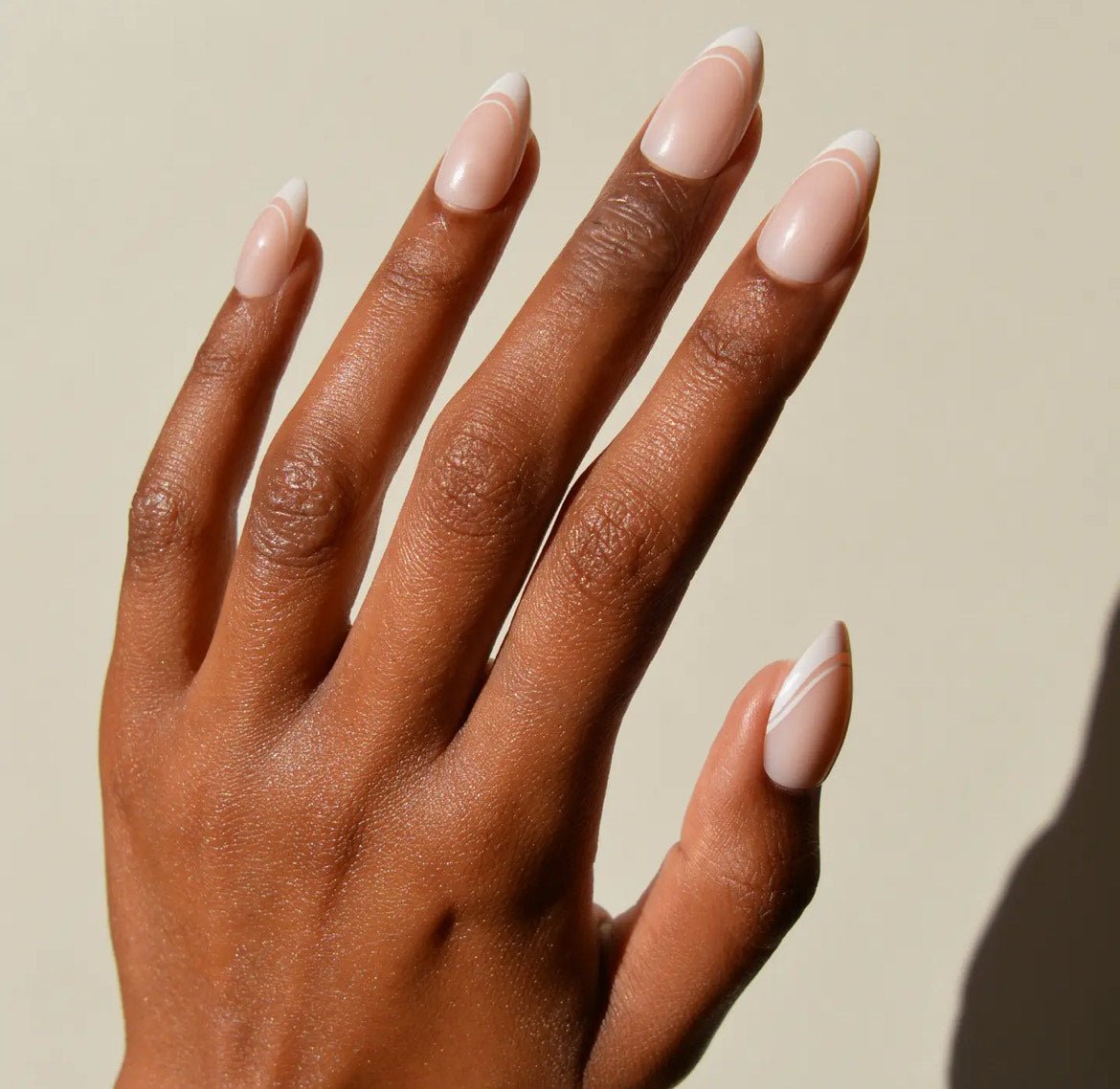 Glamnetic Paris Press - On Nails Classic French Tip Short Almond - The Nines